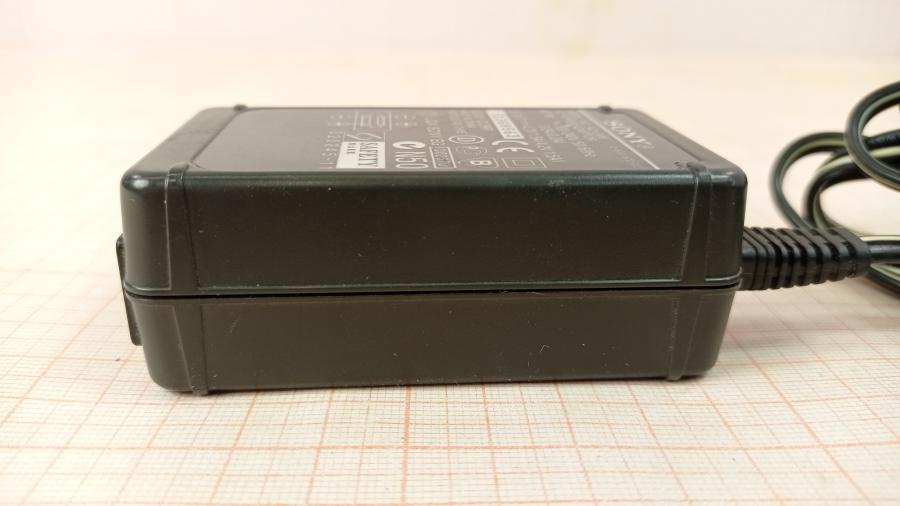 165-582-001 СЗУ для фотоаппарата SONY AC-LM5 #6