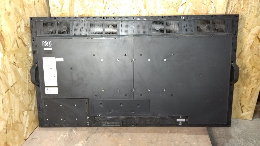 204-001-001 Монитор уличный всепогодный SHARP PN-V601 #2