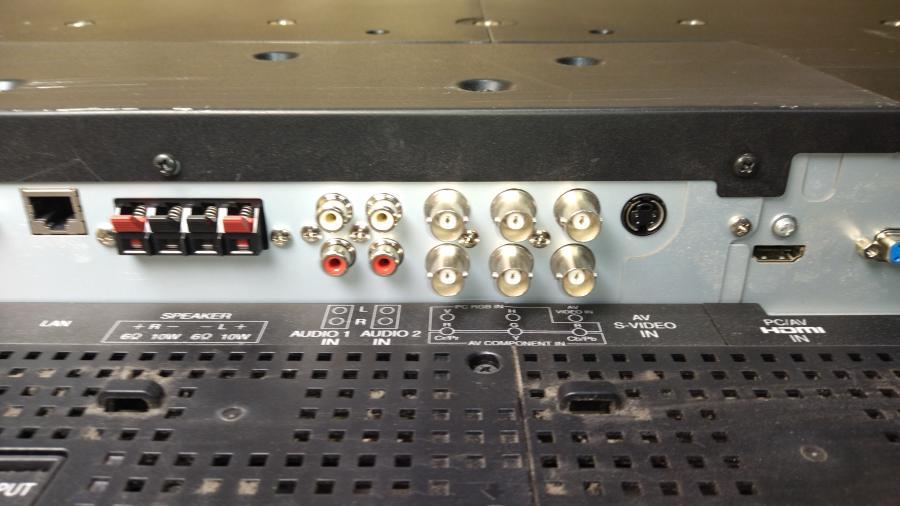 204-001-001 Монитор уличный всепогодный SHARP PN-V601 #7