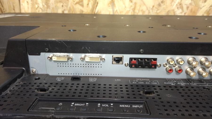 204-001-004 Монитор уличный всепогодный SHARP PN-V601 #10