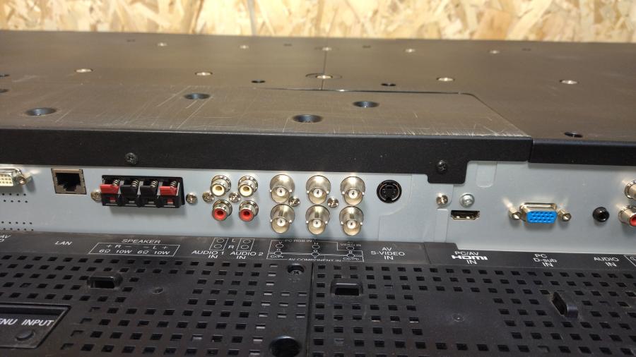 204-001-006 Монитор уличный всепогодный SHARP PN-V601 #6