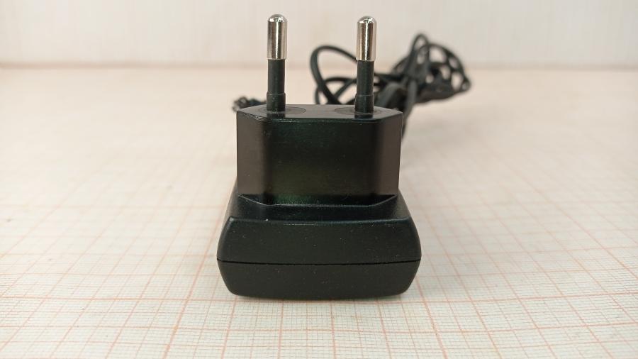 165-600-001 СЗУ для мобильных устройств Sony Ericsson CST-13 #5