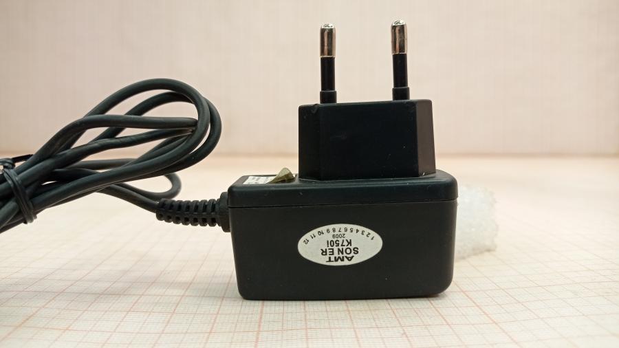 165-601-001 СЗУ для мобильных устройств AMT K750i #4