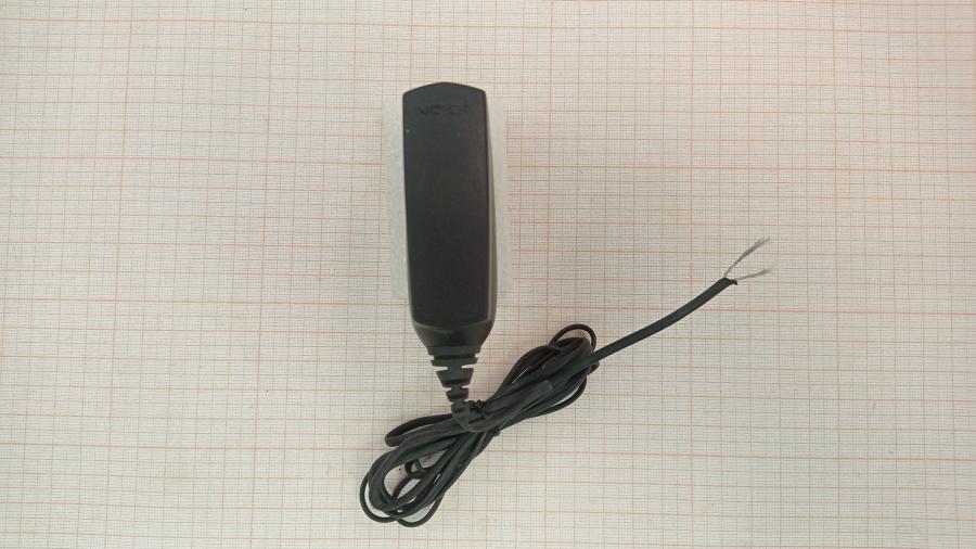 165-604-001 СЗУ для мобильных устройств NOKIA AC-4E #2