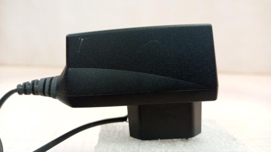 165-604-001 СЗУ для мобильных устройств NOKIA AC-4E #5