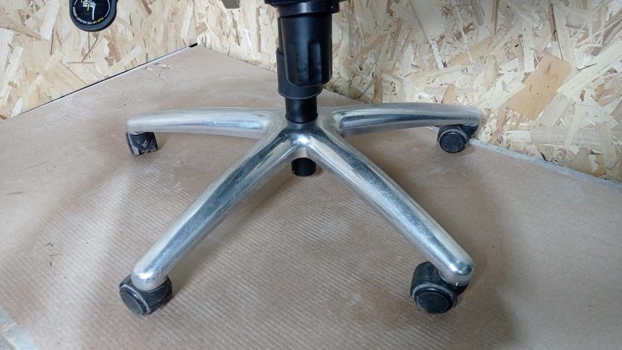 204-011-001 Кресло Chairman Ergo 281 chrome #11