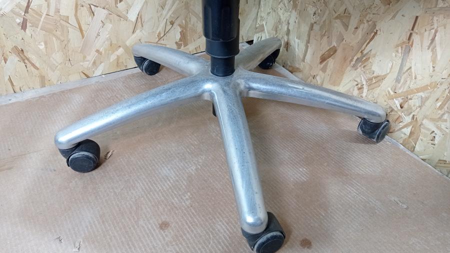 204-011-002 Кресло Chairman Ergo 281 chrome #10