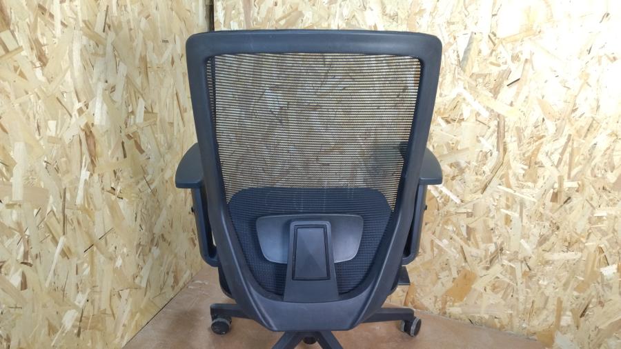 204-013-001 Кресло RIVA Chair 851E #4