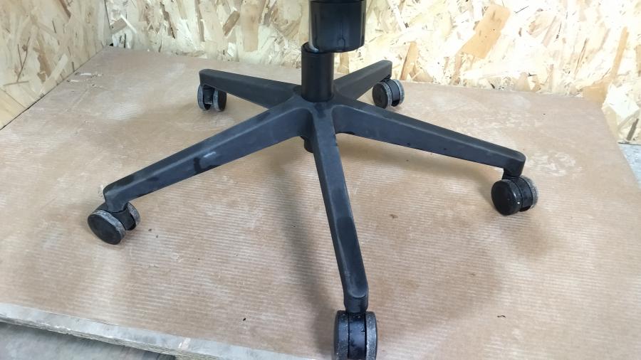 204-013-002 Кресло RIVA Chair 851E #7