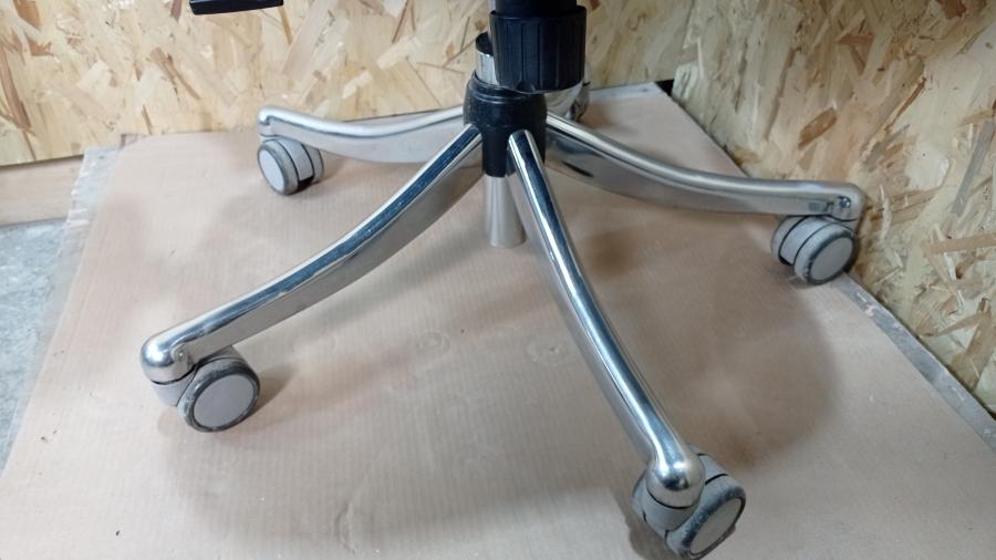 204-021-003 Кресло Бюрократ CH-999ASX #13