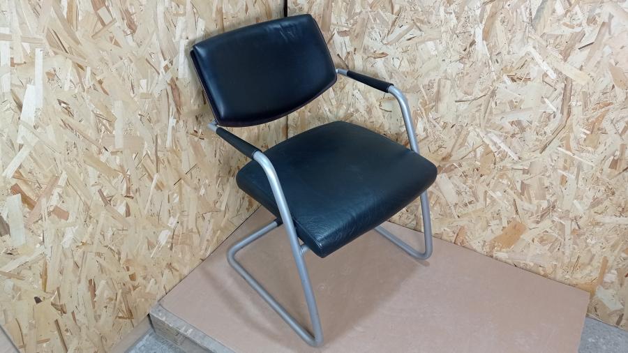 204-031-001 Кресло Sitland Passe-Partout C #1