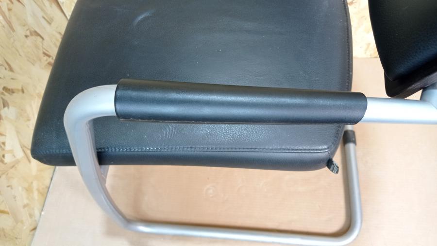 204-031-001 Кресло Sitland Passe-Partout C #10