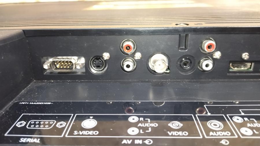 004-014-001 Монитор ЖК PANASONIC TH-47LF25ER #11