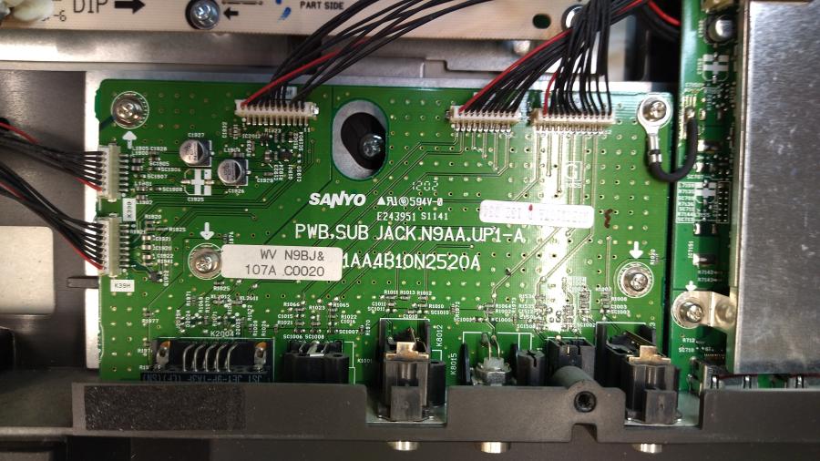 004-014-001 Монитор ЖК PANASONIC TH-47LF25ER #15