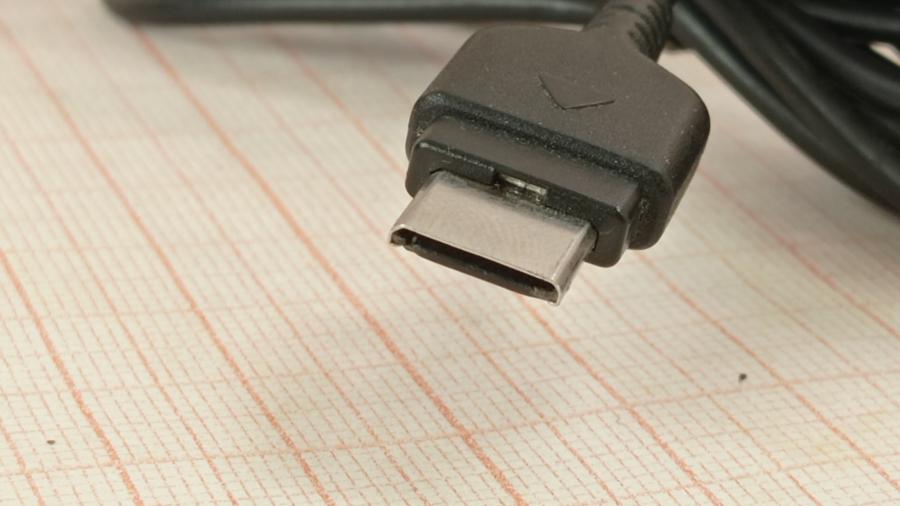 165-608-001 СЗУ для мобильных устройств SAMSUNG ATADM10EBE #9