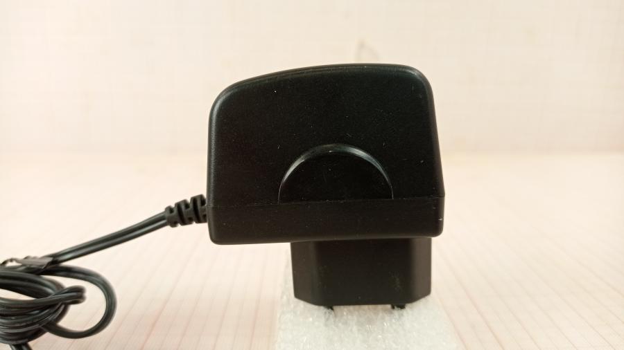 165-611-001 СЗУ для мобильных устройств Fly DSA-0051-05SC FEU 51055F #4