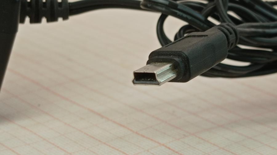 165-611-001 СЗУ для мобильных устройств Fly DSA-0051-05SC FEU 51055F #9