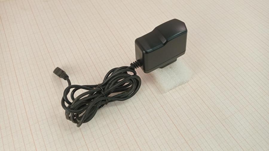 165-612-001 СЗУ для мобильных устройств МТС STC-A22050U8-A #1