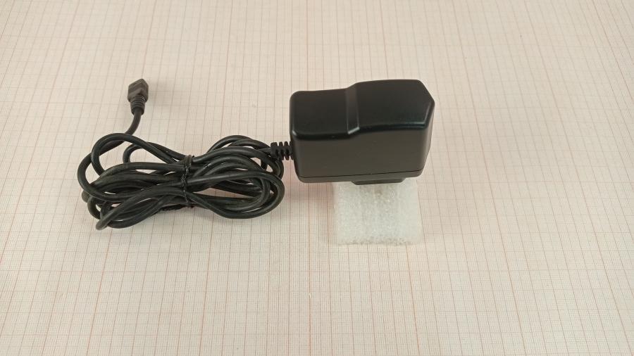 165-612-001 СЗУ для мобильных устройств МТС STC-A22050U8-A #2