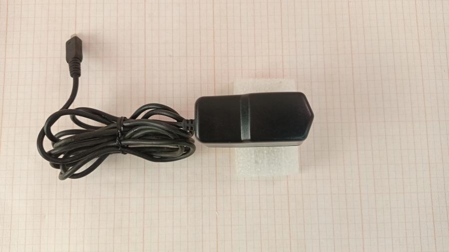 165-612-001 СЗУ для мобильных устройств МТС STC-A22050U8-A #3