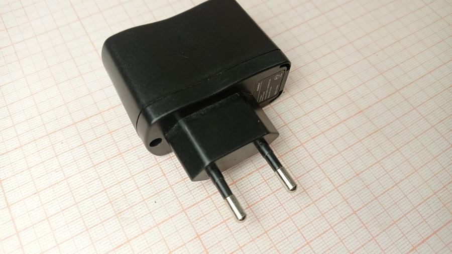 165-616-001 СЗУ для мобильных устройств RoverPC P-032B #1