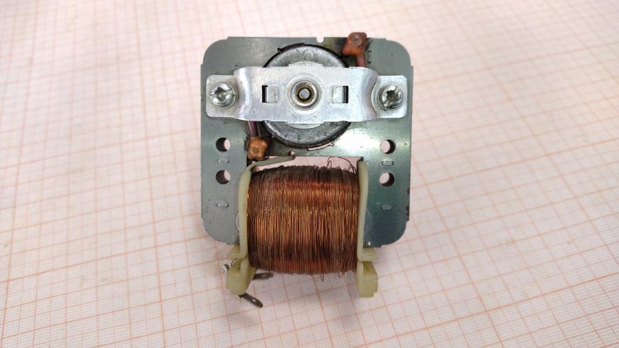 111-251-002 Двигатель вентилятора обдува СВЧ-печи  YJ62-9A (04) #3