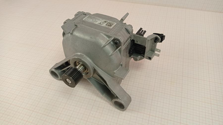 111-301-001 Двигатель для стиральной машины BOSCH 1BS6530-8AD #1