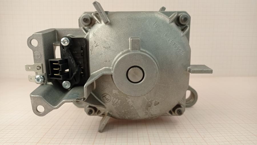 111-301-003 Двигатель для стиральной машины BOSCH 1BS6530-8AD #5