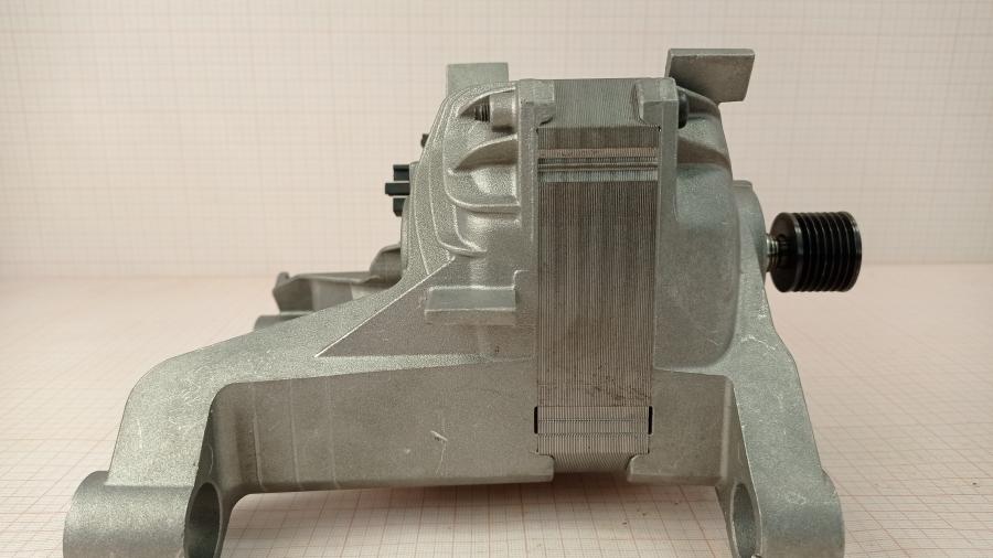 111-325-001 Двигатель для стиральной машины BOSCH 1BS6530-8AC #4