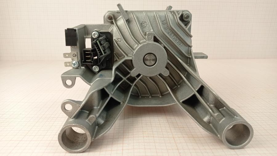 111-325-001 Двигатель для стиральной машины BOSCH 1BS6530-8AC #5