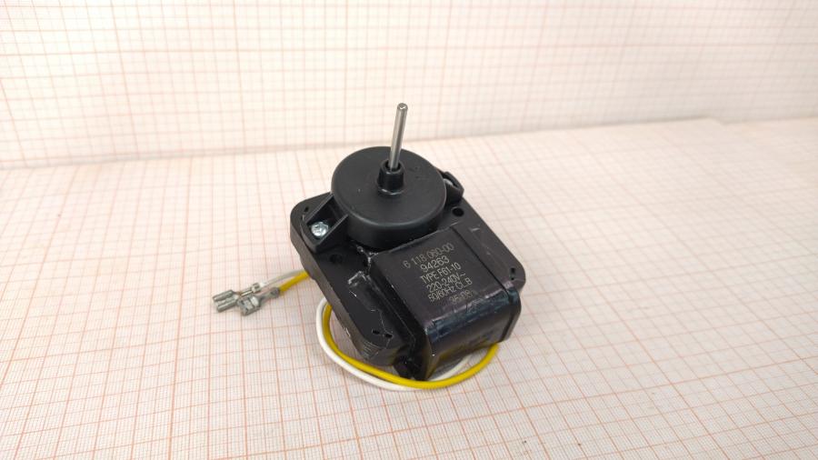 111-374-001 Двигатели вентилятора холодильника  F61-10 #1