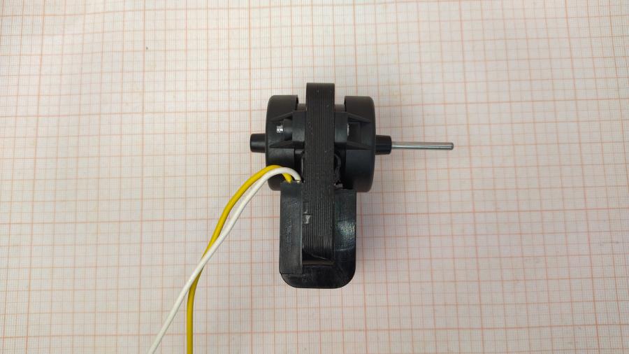 111-374-001 Двигатели вентилятора холодильника  F61-10 #4