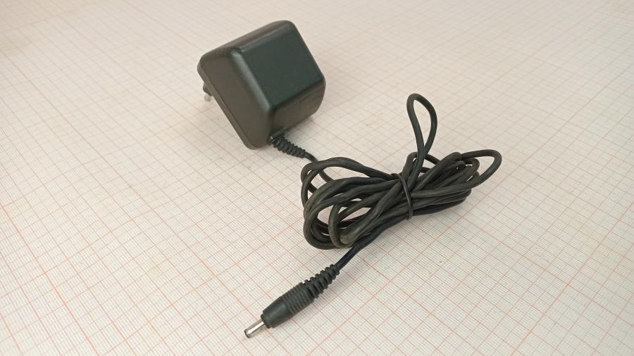 111-385-001 СЗУ для мобильных устройств NOKIA ACP-7E #1