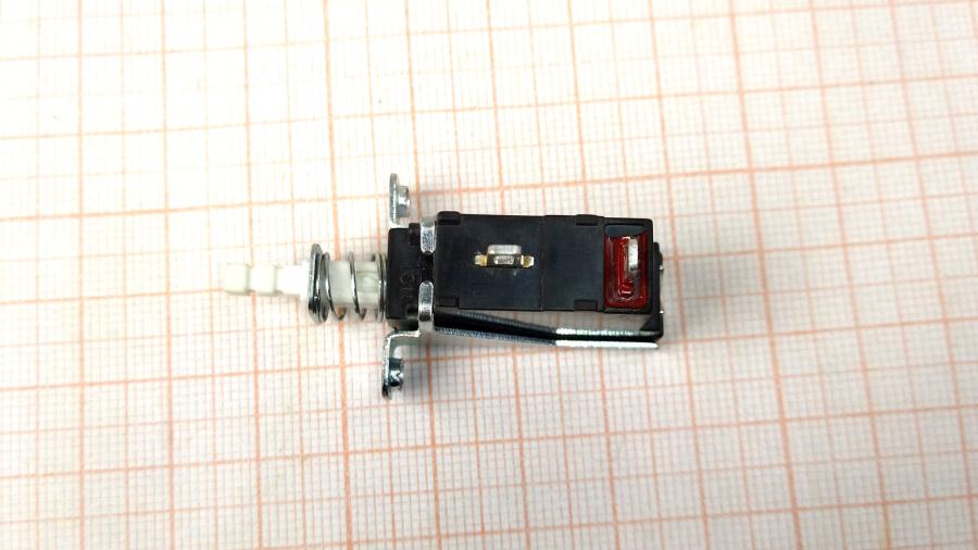 111-391-001 Выключатель кнопочный с фиксацией  KDC-A04-10 #3