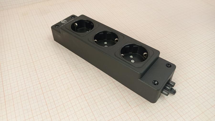 119-015-001 Блок силовых розеток Wieland 2K80G13093 #1