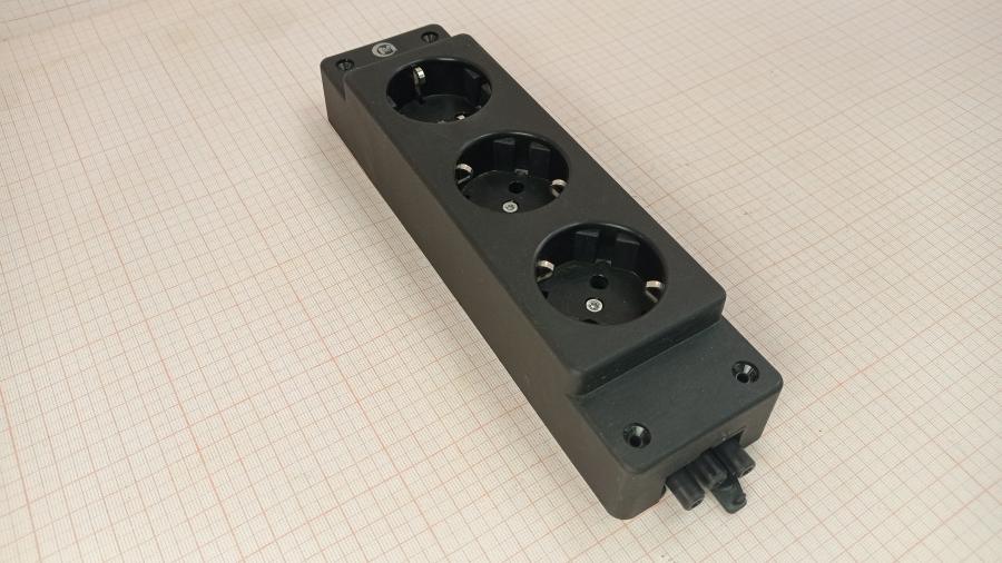 119-016-001 Блок силовых розеток Wieland 2K80G13013 #1