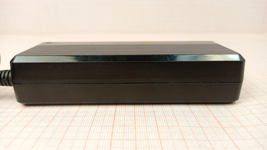 111-597-001 БП для ноутбука HuntKey HKA09019047-6D #3