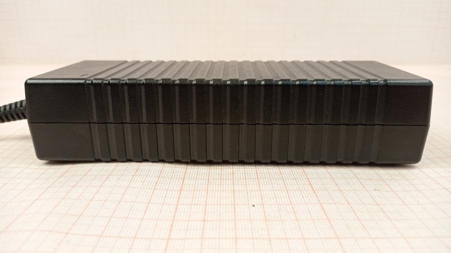 111-606-001 БП для ноутбука DELTA ADP-135FB F #3