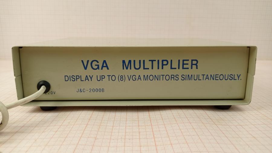 111-628-001 Разветвитель VGA  J&C-2000B #3
