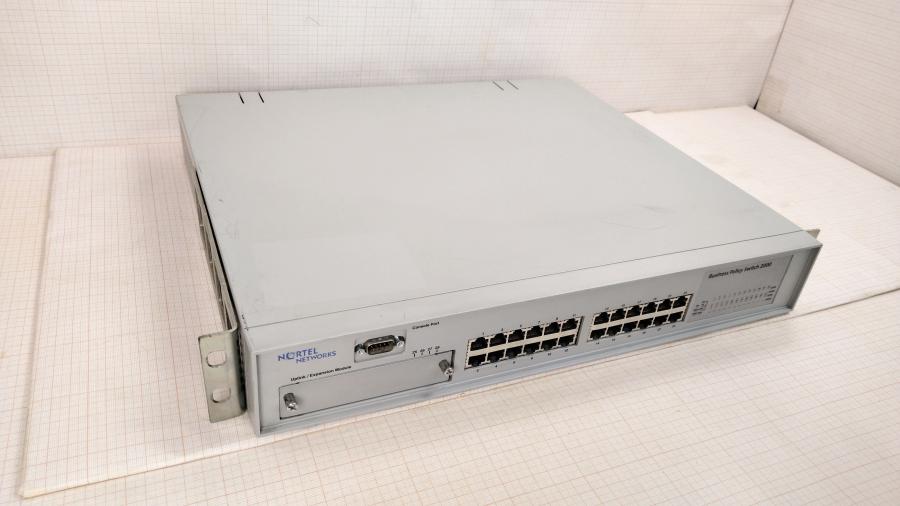111-803-001 Коммутатор управляемый NORTEL Business Policy Switch 2000 AL2001A15 #1