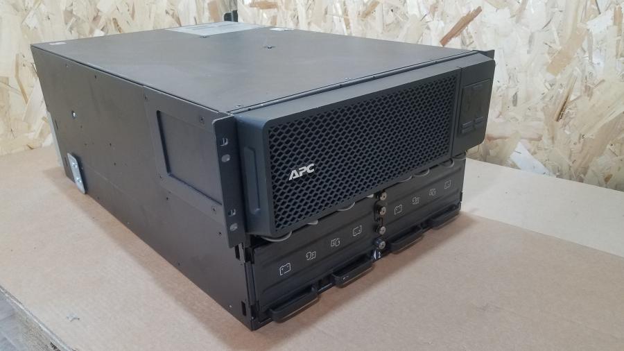 209-001-003 Источник бесперебойного питания APC Smart-UPS SRT 10 kVA #1