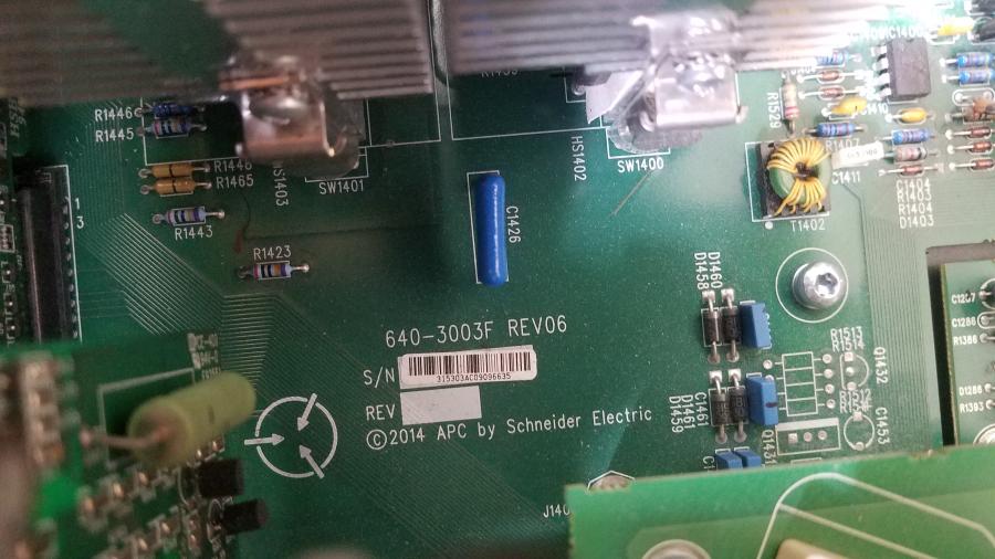 209-001-003 Источник бесперебойного питания APC Smart-UPS SRT 10 kVA #15