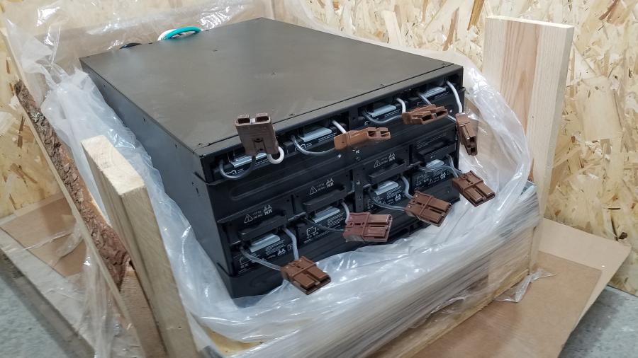 209-004-001 Дополнительный аккумуляторный модуль для ИБП APC SURT192RMXLBP2 #1