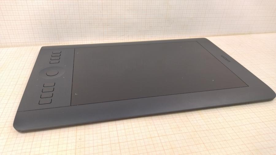 149-312-004 Графический планшет WACOM Intuos Pro Medium PTH-651 #1