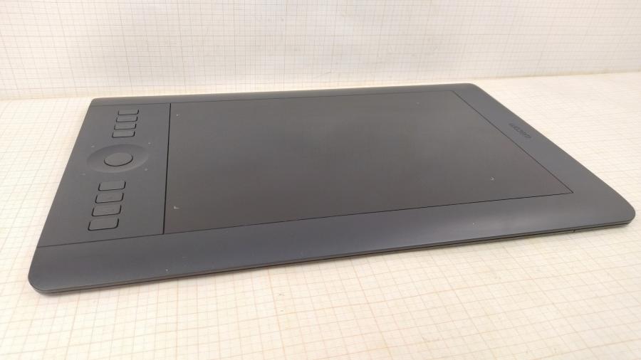 149-312-008 Графический планшет WACOM Intuos Pro Medium PTH-651 #1