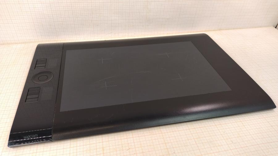 149-318-004 Графический планшет WACOM Intuos 4 L PTK-840 #1