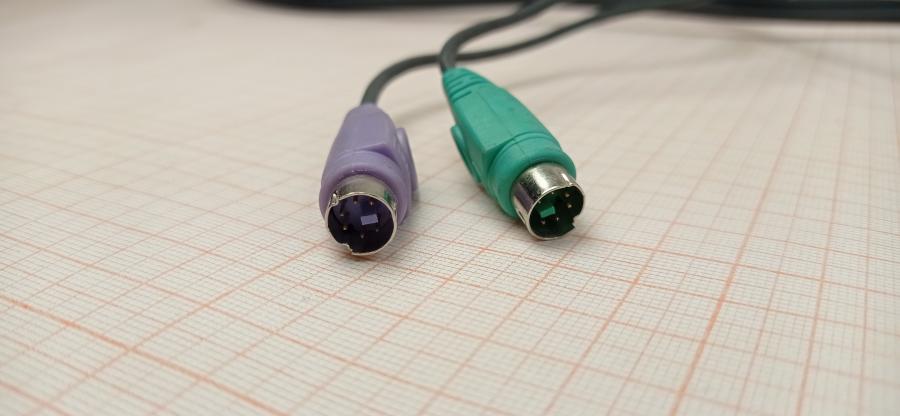 111-864-001 Кабель KVM ATEN 2L-5203P #7