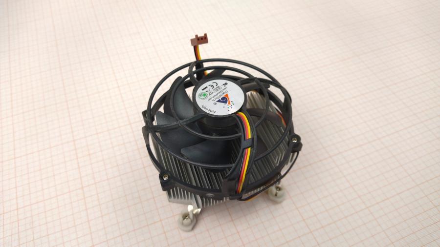 165-673-001 Cooler <775> GLACIAL TECH Igloo 5072 #1