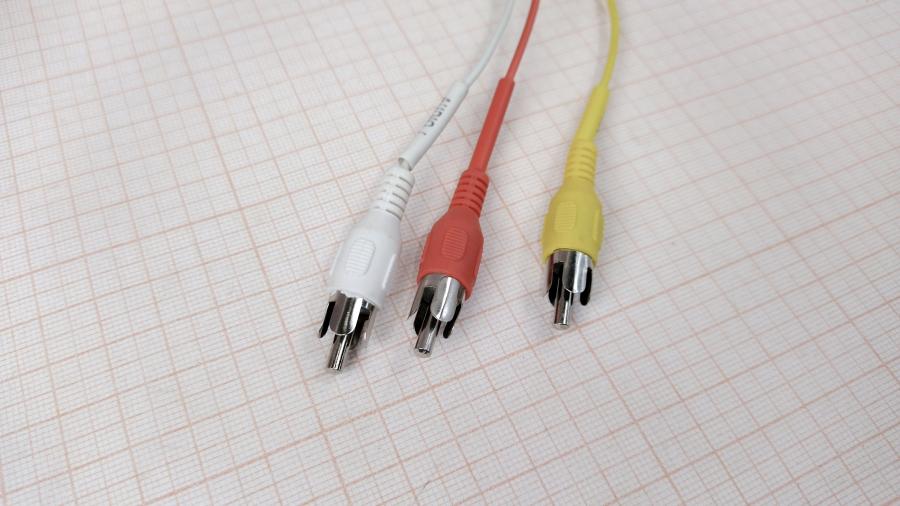 111-914-001 RCA video cable PREMIER 5-017 1.5 #6