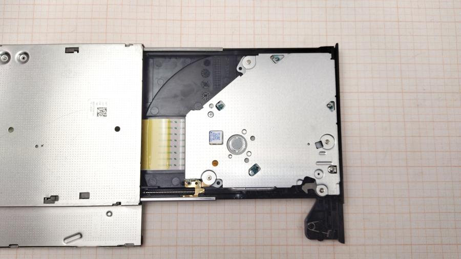 165-735-001 Привод SATA Slim TSST(TOSHIBA-SAMSUNG STORGE TECHNOLOGIES) TS-L633 #8